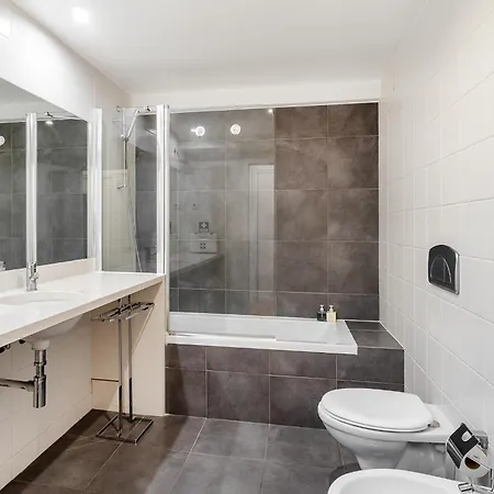 Daire Whome Contemporary Comfort In Historic