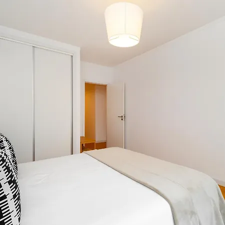 Daire Whome Contemporary Comfort In Historic