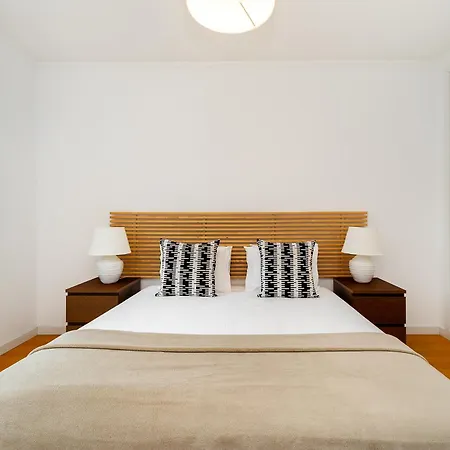 Apartment Whome Contemporary Comfort In Historic Lisbon