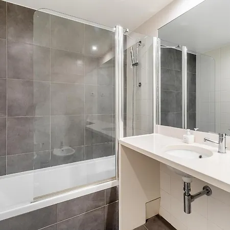 Apartment Whome Contemporary Comfort In Historic Lisbon